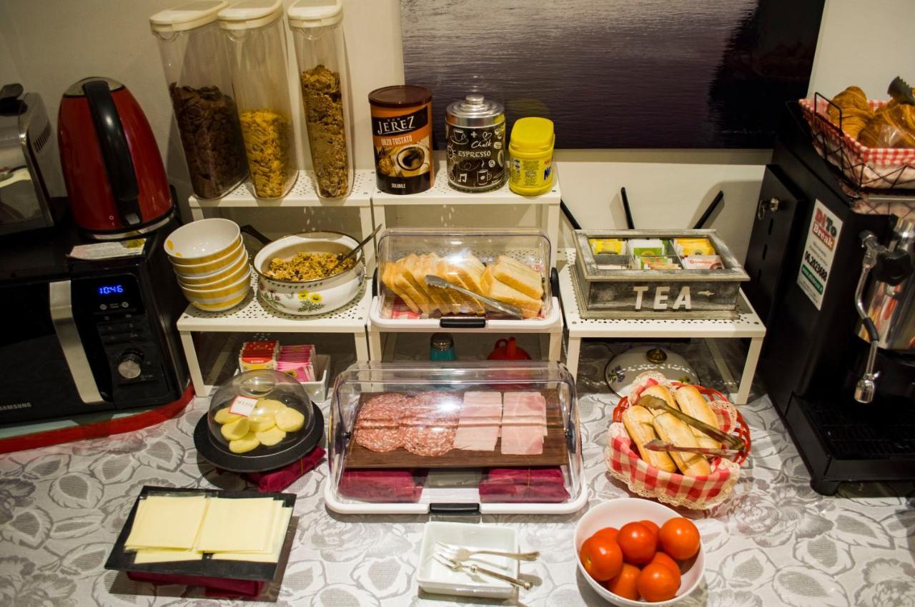 Relais Cola Di Rienzo Bed and Breakfast Rome Buitenkant foto