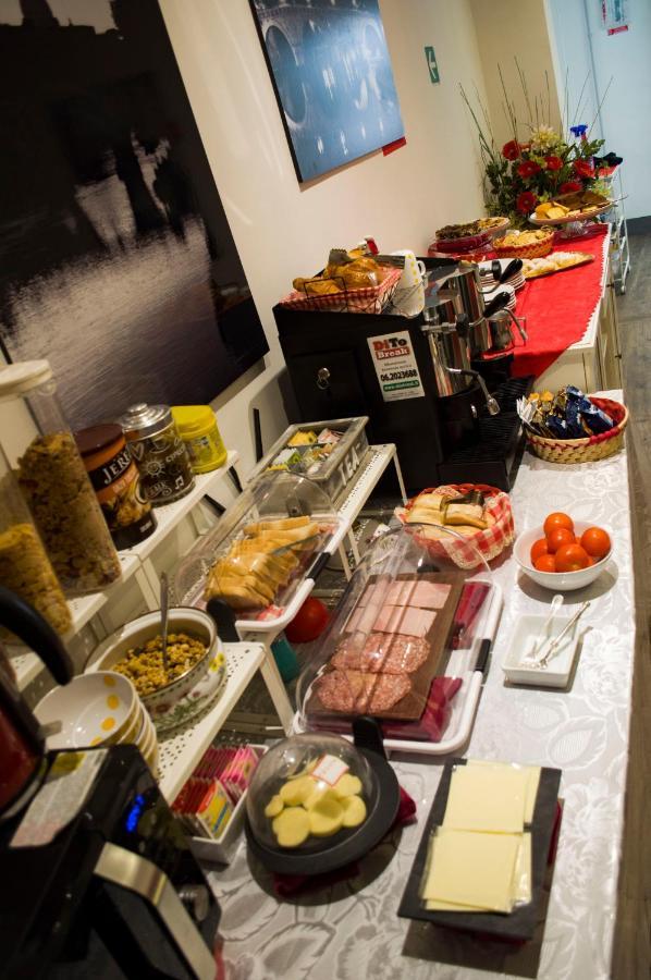 Relais Cola Di Rienzo Bed and Breakfast Rome Buitenkant foto